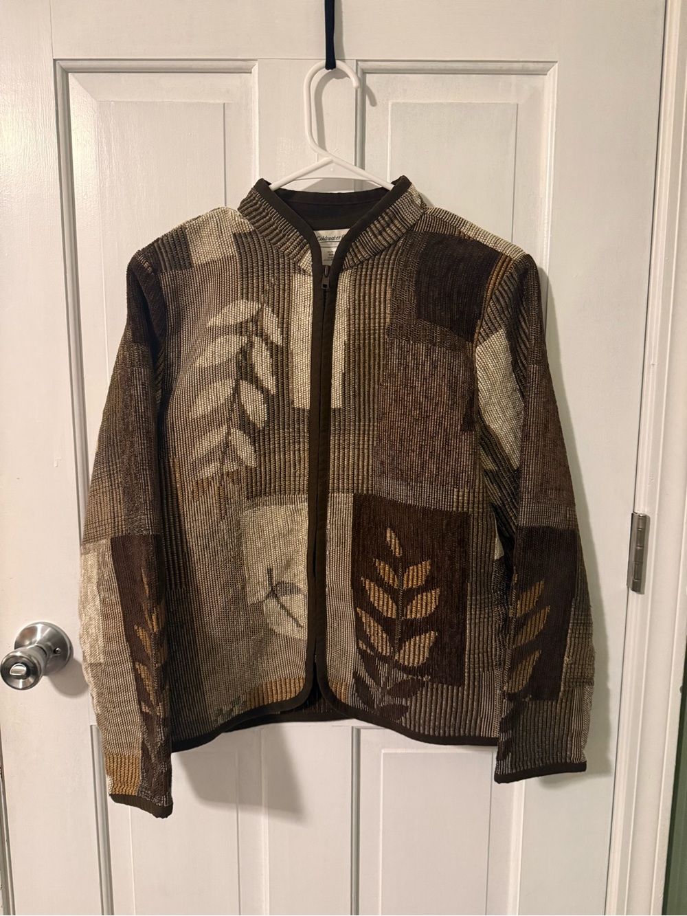 Coldwater Creek Women’s Brown Leaf Patterned Zip-Front Jacket